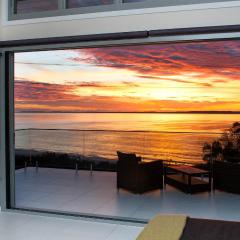 Allure at Hyams Beach - seconds to white sands