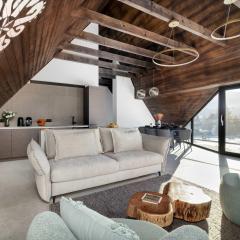 Luxury Apartment in Kościelisko with Mountain View and Air Conditioned Living Room by Renters Prestige