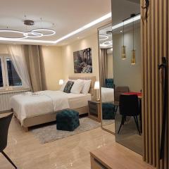 Royal Queen Apartments