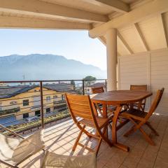 Apartment with SwimmingPool and view