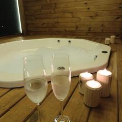 Cabana automatizada com vista para a lagoa