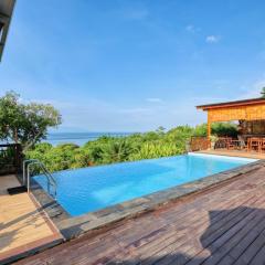 Bataran Garden Cottage