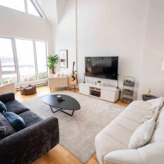 403 - Luxury Condo - Incredible View & Pool