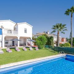 Villa Paisible by Villa Plus