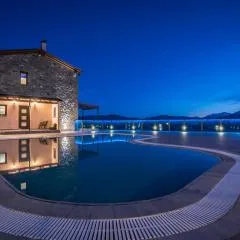 The View Village - Villas Suites & Spa