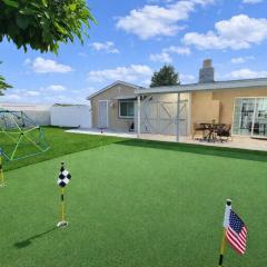 Disneyland Lux Villa 6BR 4BA Mini Golf Arcade Game