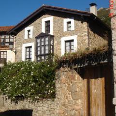 Casa Colonial en Alevia