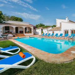 Villa Juniper by Villa Plus