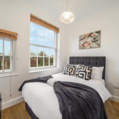 Comfortable London Retreat