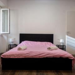 Pietralata house camera esagonale