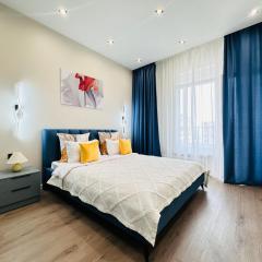 Эстет - возле ТРЦ Мега