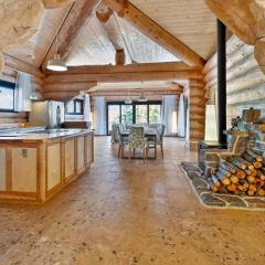 Cedar Heaven Lake Lodge