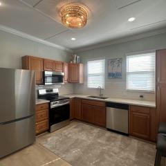 The Lazy Palm Cottage with Hot Tub and Near Beach