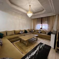 Appartement confortable à Rabat, idéalement situé près de la Corniche et du Stade
