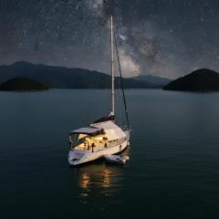 Pernoite e Passeio no Veleiro Catavento em Paraty