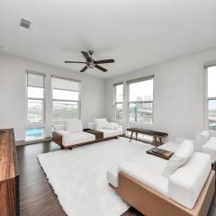 Modern Uptown Luxe Galleria Views
