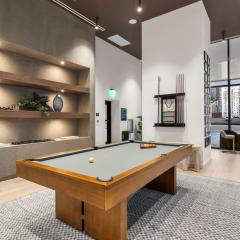 Luxury Condo in Downtown Miami