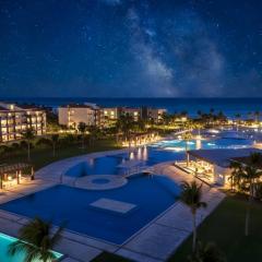 Luxury 3 Bedroom Condo - Beachfront Complex at Mareazul - Buena Vida