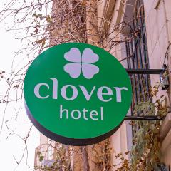 Clover Hotel