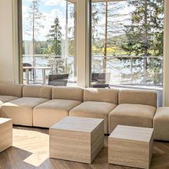 Luxury Villa Joutsenranta by the lake