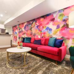 HostWise Stays - 2 King Beds, Free Street Parking, North Side Gem