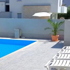 Apartment Erdgeschoss-Ferienwohnung mit Garten und Pool by Interhome