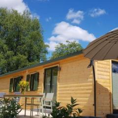 Holiday Home in Atzenhain mit Großer Terrasse by Interhome