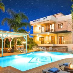 Holiday Home Mirsini Villa Privater Pool Jacuzzi by Interhome