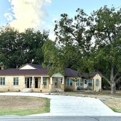 River Side Private Retreat