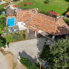 Holiday Home mit Blick auf das Wasser by Interhome