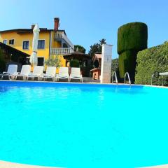 Holiday Home mit beheiztem Pool by Interhome