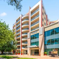 Central Apartment with Underground Parking