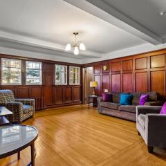 Midstream Premier 2BR Wi-Fi Parking