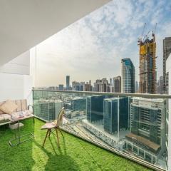 Modern apartment near Burj Khalifa