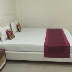 POP 84163F Hotel Bidhan's Inn