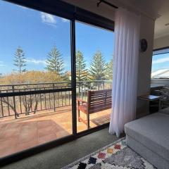 7 Steps to Beach Seaside Serenity 4BR with 2 Car Bays