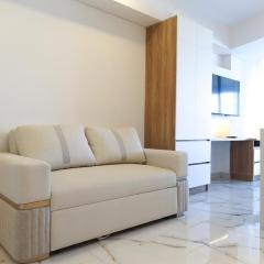 Ocean view apartment near the airport