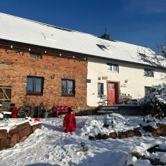 Przygórze 201 - Dom Wiejski w Górach Sowich