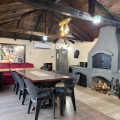 Casa Lupilor Transfăgărășan