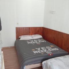 Appartement F2 à Thiers 3 ème étage