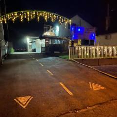 Apartmani MOSLAVINA i parking