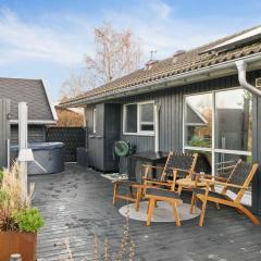 Beautiful Summer House From 2008 Outdoor Spa