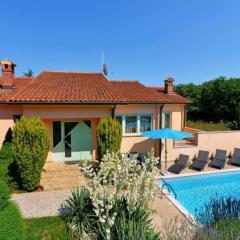 Holiday Home Villa Steffani in Kapelica- Istrien mit Pool by Interhome