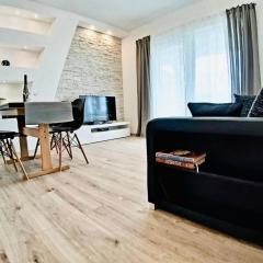 Apartment Wohnung Marica mit Balkon und herrlichem Meerblick by Interhome