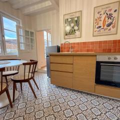 Très bel appart rénové à 3min de la cathédrale