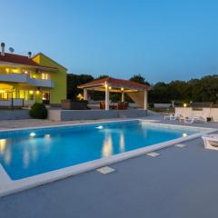 Holiday home Neda by Villas Guide