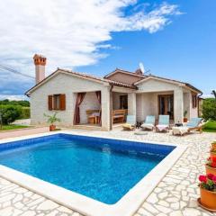 Holiday Home Villa Mirela mit Terrasse by Interhome