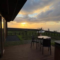 Sunset Eco Shelter 4