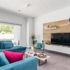 Holiday Home Villa Sanivaro mit beheiztem Pool und Whirlpool by Interhome