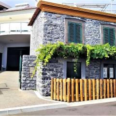 Holiday Home Casa Lugar da Ribeira mit Dachterrasse by Interhome